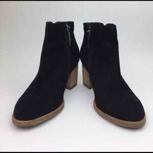 BLONDO Nina Waterproof Suede Boot sz 6.5